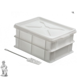 Kaas bak met spatel en uitlek raster.