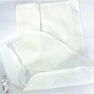 Unibrew Perszak 10 Liter voor een groot saprendement.
Breedte 43 cm Hoogte 43 cm
Deze perszak is compatibel met de alle fruitpersen van 10 liter.